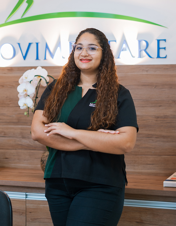 Laura — Recepcionista